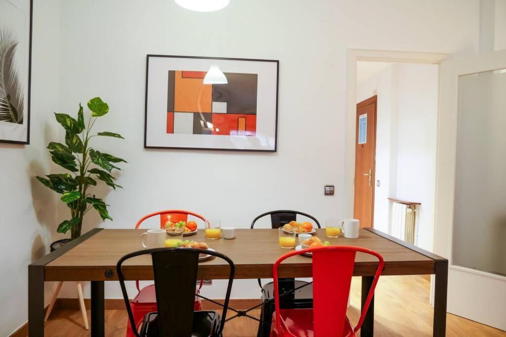 Stay U-Nique Apartments Lluca บาร์เซโลนา ภายนอก รูปภาพ